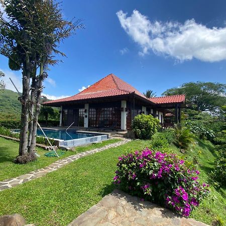 Tropical Balinese Villa Atenas Escobal Exterior photo